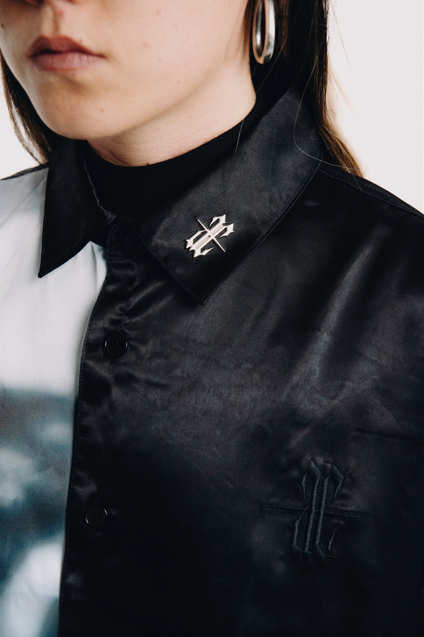 Half Face black shirt